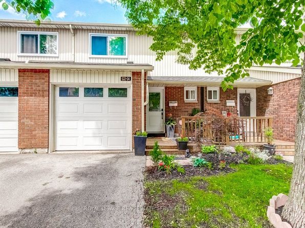 532 Sheraton Rd #34, Burlington, ON L7L 4B2