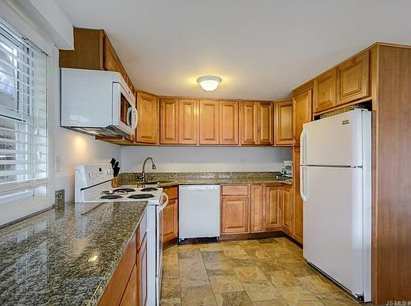 5th image of 7 E Virginia (110th) Ave