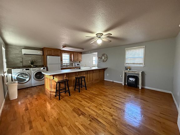 5th image of 51 Oriole Dr