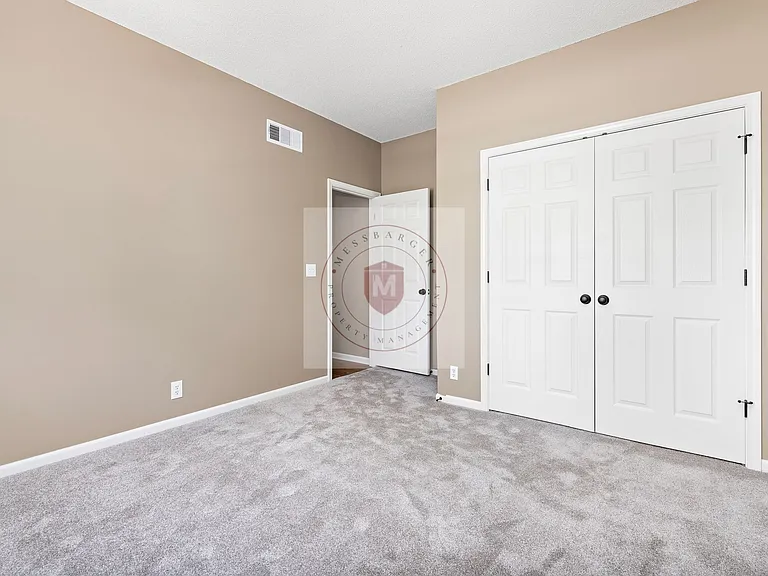 14003 W 110th Ter — Photo 18