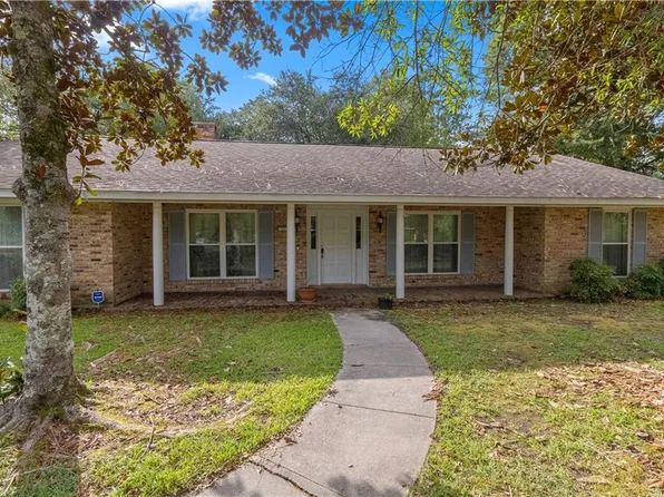 13 Golden Dr, Hammond, LA 70401