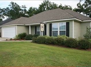 200 Bluebird Cv, Hahira, GA 31632