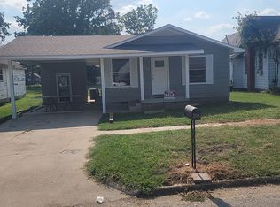 206 E 5th St, Caruthersville, MO 63830