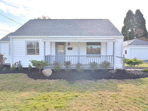 2nd image of 364 Johnston Pl