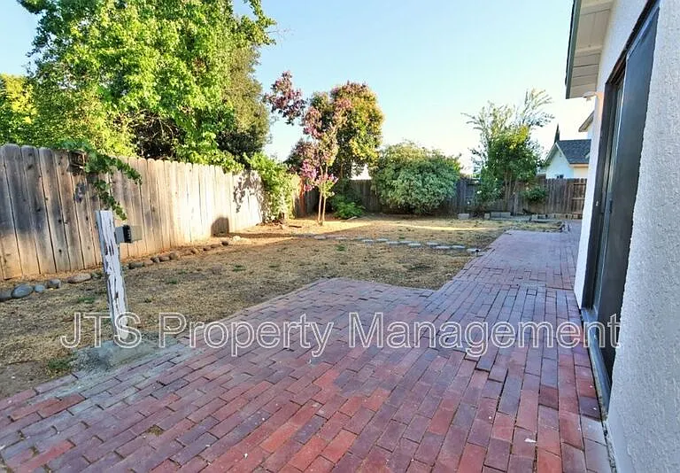 5748 Muldrow Rd — Photo 77