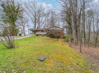 76 Parr Pl, Murphy, NC 28906