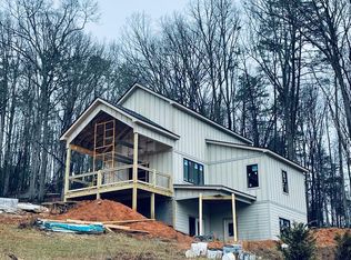 134 Gadsden Rdg, Bryson City, NC 28713