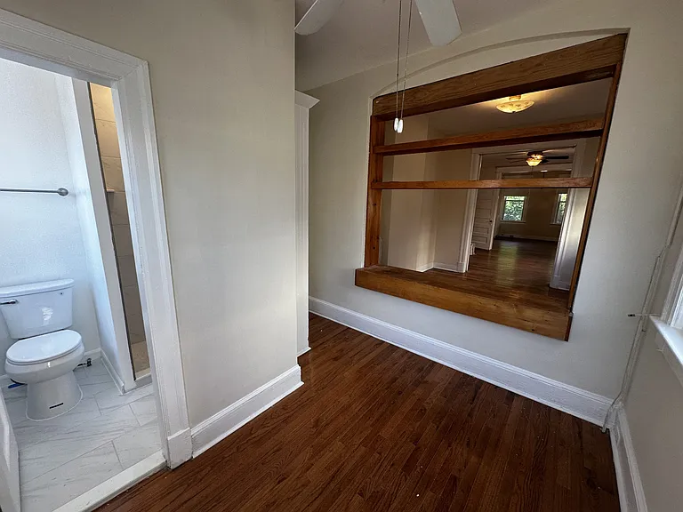 1223 F St NE — Photo 22