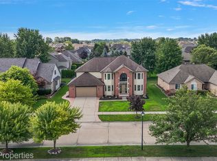 20918 Corey Dr, Macomb, MI 48044