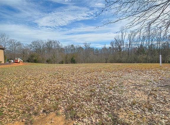 3rd image of 7806 Clovervale Dr #61