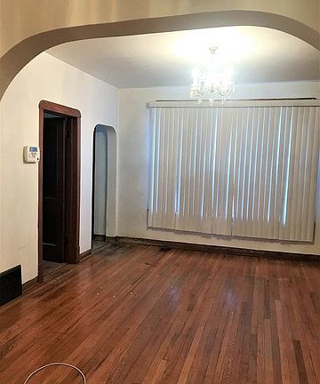 3rd image of 1408 S 56th Ct