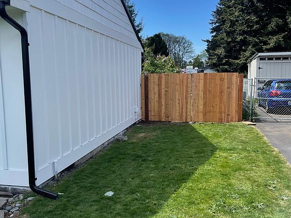 4th image of 6238 S Wapato St