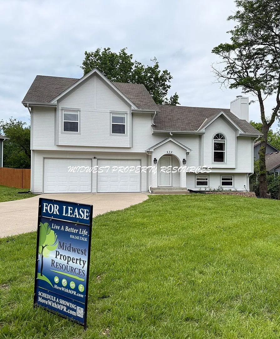 Building Photo - 632 NE Bristol Dr