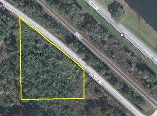 585 S Volusia Ave, Pierson, FL 32180