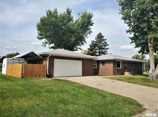 308 5th St W, Andalusia, IL