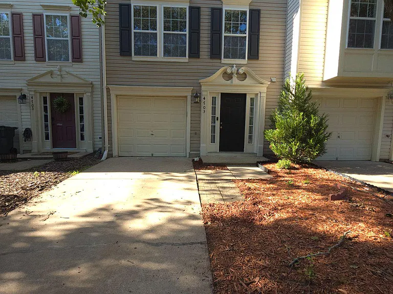 4703 Colonnade Way — Photo 47
