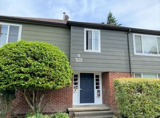 6029 NE Flanders St #G01, Portland, OR 97213