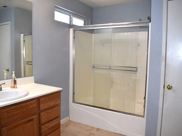 4213 Kirsten Dr — Photo 9