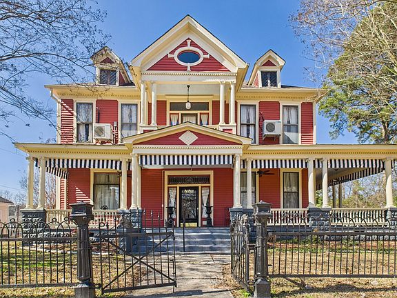 4th image of 407 S Meridian St