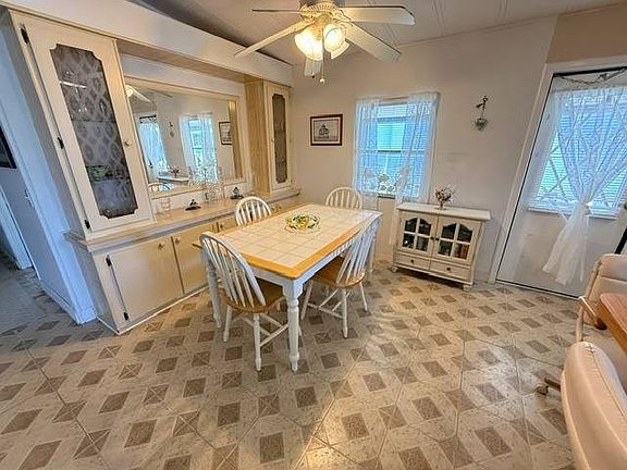 4th image of 1158 Sparrow Ln