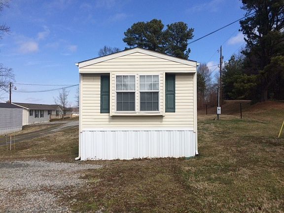 2nd image of 131 Bear Run Cir