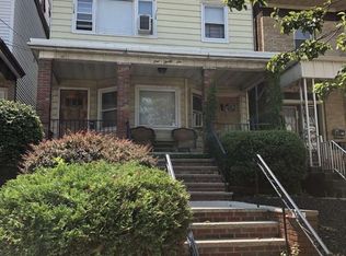 136 W 31st St, Bayonne, NJ 07002