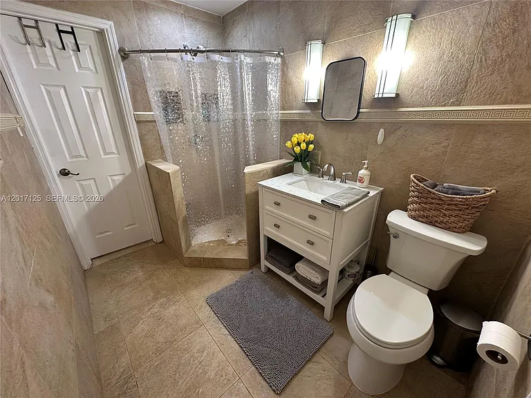 2908 Bayview Dr — Photo 28