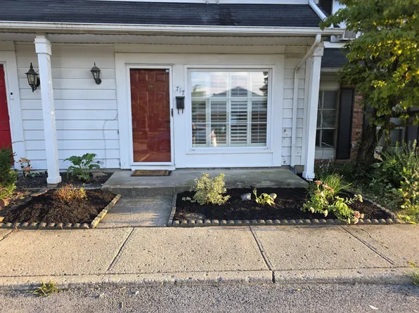 717 Southfield Ct, Indianapolis, IN 46227