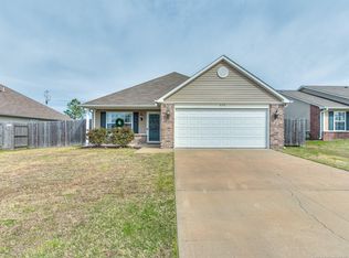 630 N Cummings Ave, Bartlesville, OK 74006