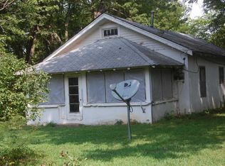 11172 Rowan Dr, Neosho, MO 64850