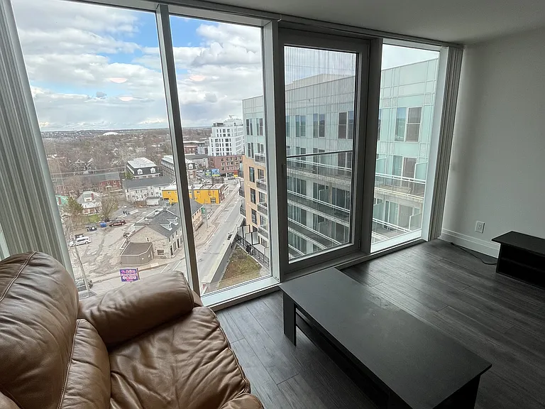 652 Princess St #1024 — Photo 2