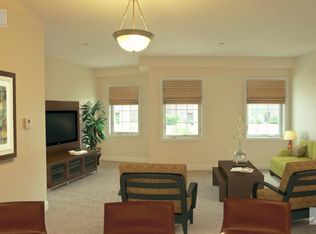 115 Norwest Dr, Norwood, MA 02062