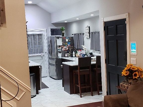 2nd image of 187 Claywood Dr