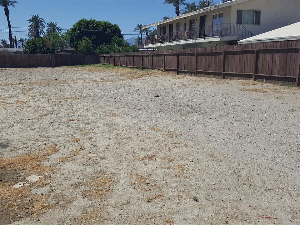 1st image of 82279 Valencia Ave