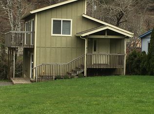 6555 N Salmon Berry Ln, Otis, OR