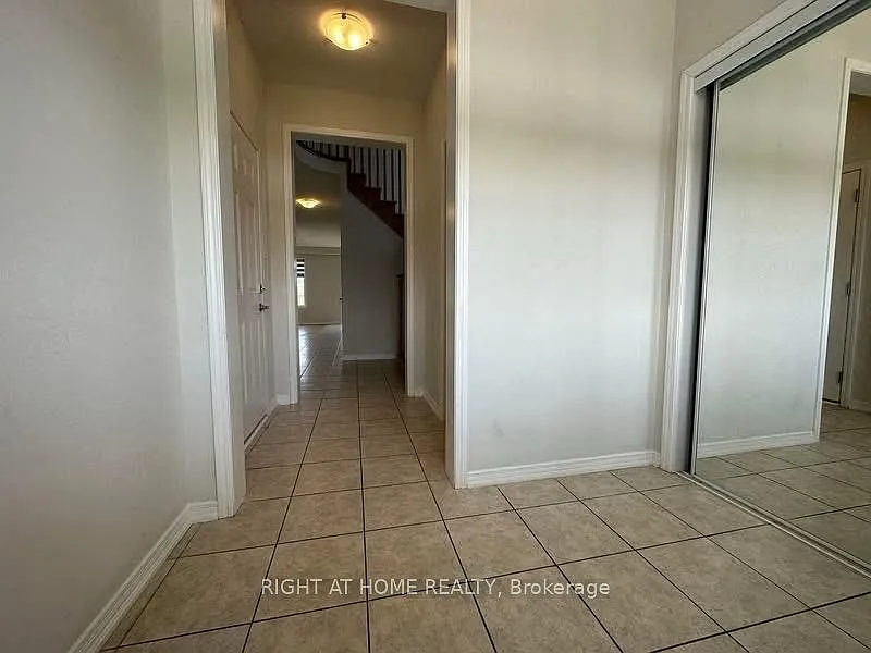 4 bed, $2,750 — Photo 3