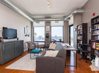 746 W Fulton St #1212, Chicago, IL 60661