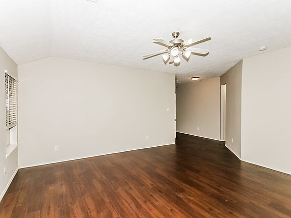 5th image of 4786 Wind Trace Dr