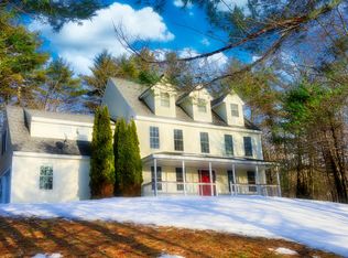 3 John Adams Ct, Naples, ME 04055