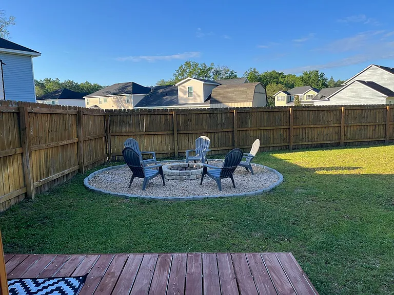 68 Mikell Ct — Photo 3