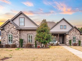 1545 Briley Dr, Conway, AR 72034