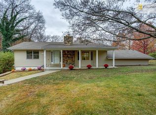 7704 James A Reed Rd, Kansas City, MO 64138