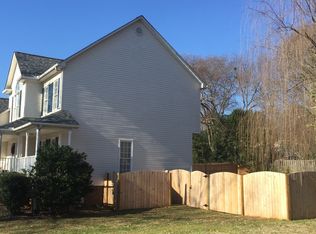 125 Chenoweth Dr, Simpsonville, SC 29681