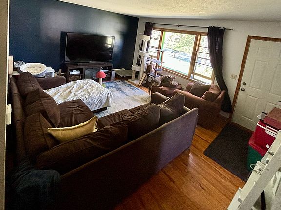 5th image of 7891 Firwood Way NE