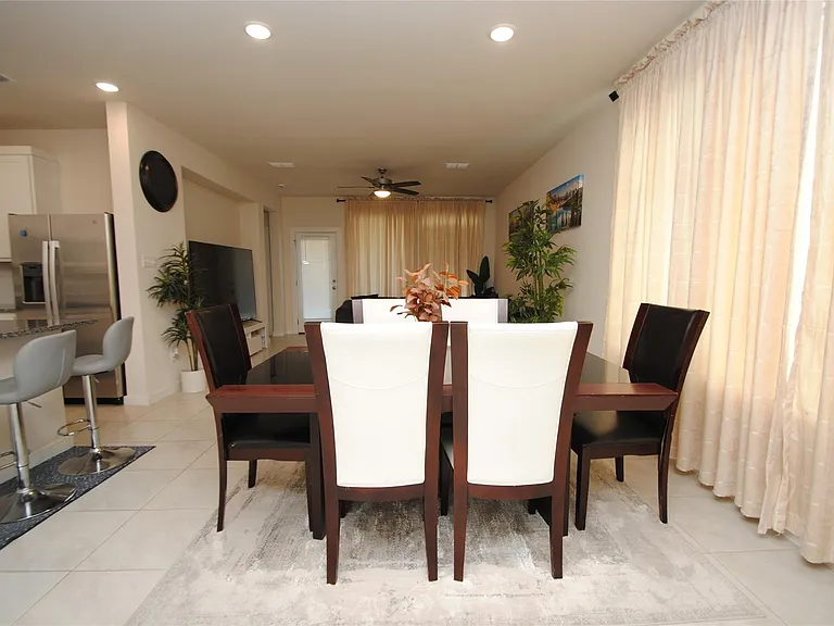 7143 Clearwater Cove Dr — Photo 4