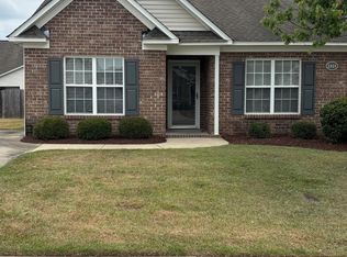 2321 Saddleback Dr #A, Winterville, NC 28590