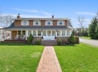 411 Mill Rd #A, Westhampton, NY 11977