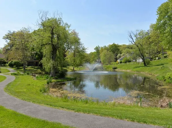 253 Heritage Village #A, Southbury, CT 06488