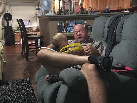 Living rm to kitchen