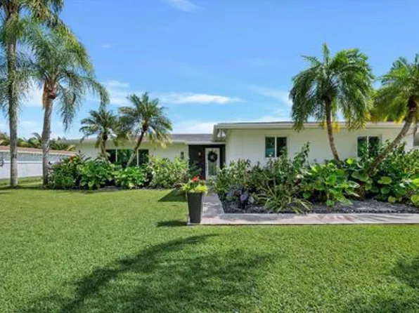 15725 SW 89th Ave, Palmetto Bay, FL 33157